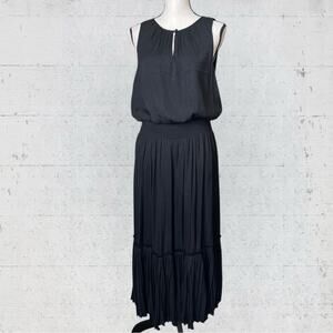 Evereve Sleeveless Black Tiered Smocked Waist Maxi Dress Size M Boho Feminine